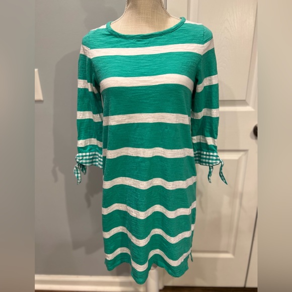 👗 Crown & Ivy Green & White Striped Dress - Picture 1 of 12